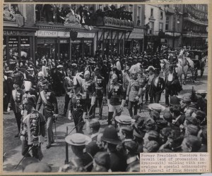 Funeral Procession for King Edward, with Roosevelt in mourning clothing and black top hat